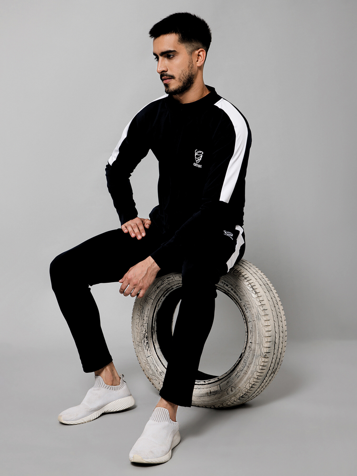 Fusion Lines Black Tracksuit